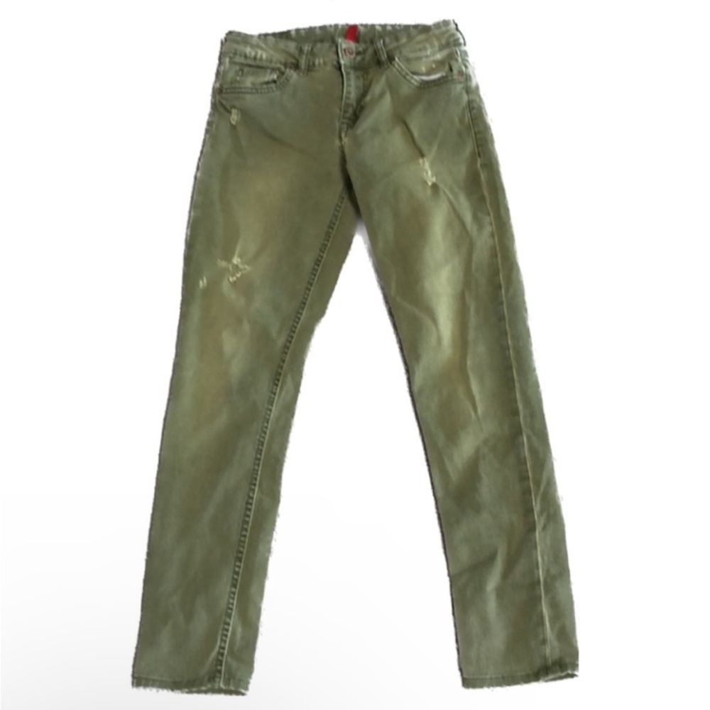 🔵 Last Chance 🔵 H&M | Distressed Jeans Green